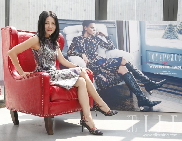 ���LVIVIENNE TAM������������ͻ�Ƅ�(chu��ng)��(�D��)