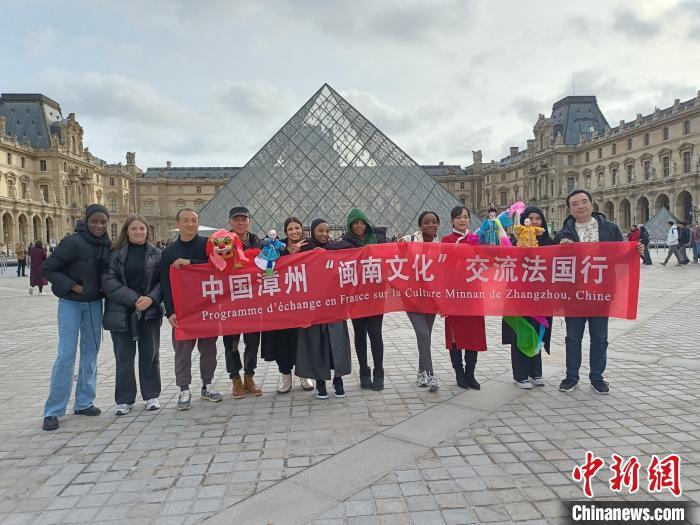 2��9�գ������в���ľż���б��o�����݆T�ڷ����R���m�M�п��W���ݺ����c����οͺ�Ӱ����(�����в���ľż���б��o���� ���D)