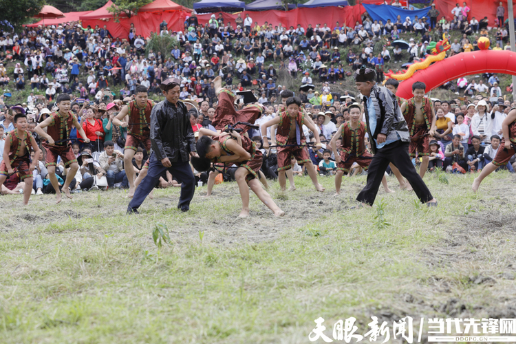 ��ƽ��ˤ�ӹ�(ji��)����(ji��)����ʢ�_(k��i)������F(tu��n)�Y(ji��)֮��