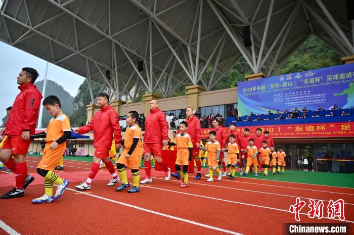 �D���������xʽ�����Ᾰ �z