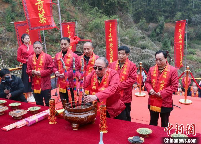 ���r(n��ng)���ΫI(xi��n)��&ldquo;�`ѿ&rdquo;&ldquo;��Ȫ&rdquo;��&ldquo;���F(tu��n)�P�&rdquo;�����㣬�оϹ��Y����κ���� �z