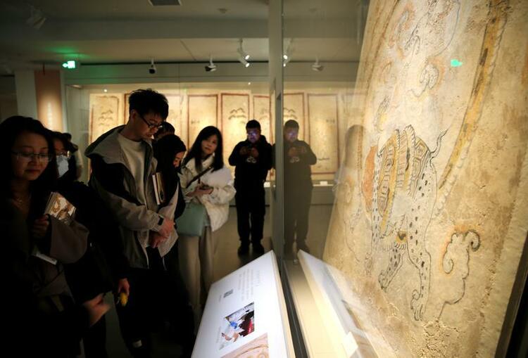 唐韓休墓壁畫首次對外集中展出 目前暫時只對科研相關(guān)人員開放